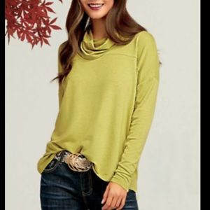 Cabi 4193 Ease Turtleneck Shirt Top Bright Moss Gold Yellow Sz L